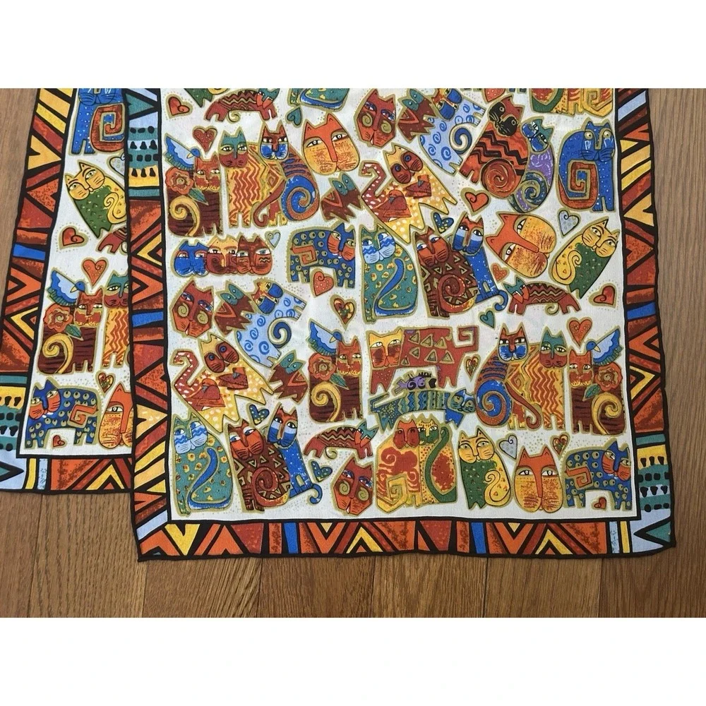 Vintage Style Cat Scarf 100% Silk Colorful Whimsical Novelty Cats 59x16‎